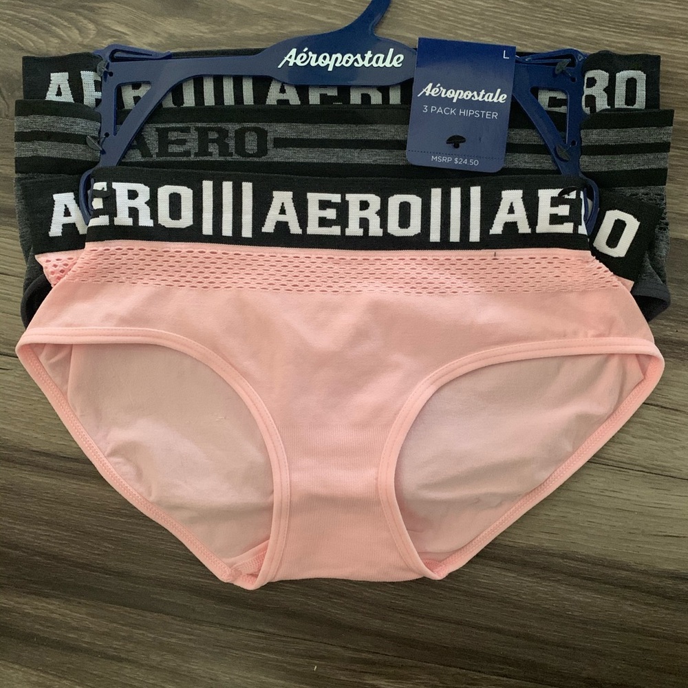 Aeropostale hipsters underwear